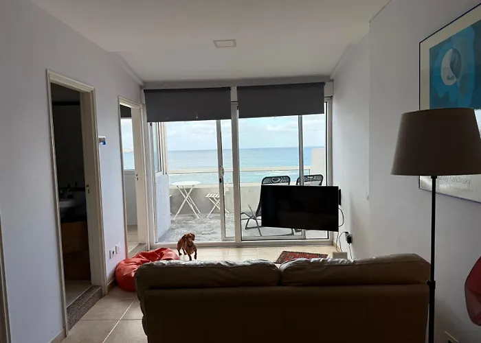 Line * Las Palmas de Gran Canaria